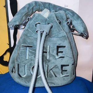 The bucket purse